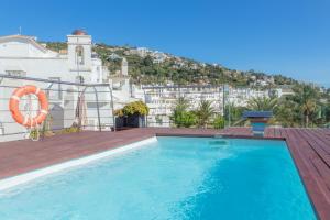 Bazén v ubytování Hotel Atlántico nebo v jeho okolí