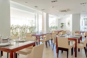 Restaurace v ubytování Hotel Atlántico