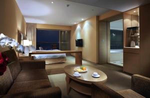 Gallery image of Hotel Del Lago in Yuchi