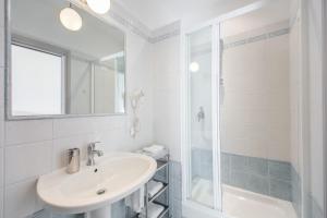 Vannituba majutusasutuses Biancorèroma B&B