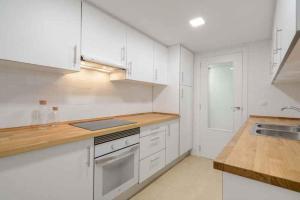 Zdjęcie z galerii obiektu Apartamento moderno en pleno centro de Castellón. w mieście Castellón de la Plana