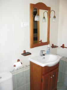 Koupelna v ubytování Casa Rural Arturo I