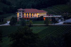 Das Gebäude in dem sich das Hotel befindet