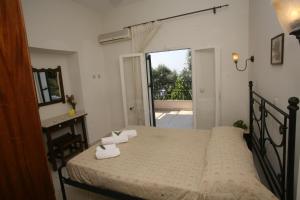 Gallery image of Aphrodite Apartments in Nisakion