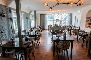 Gallery image of B&B Hotel Rebecca in De Waal +40 photos