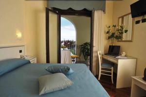Postel nebo postele na pokoji v ubytování Costa Hotel + 29 fotografií