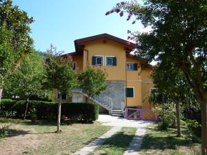Budova, kde se bed and breakfast nachází