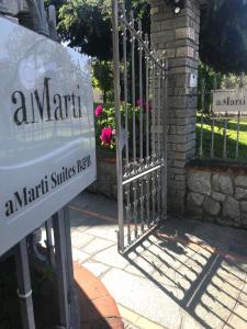 Certifikát, hodnocení, plakát nebo jiný dokument vystavený v ubytování aMarti Suites B&B