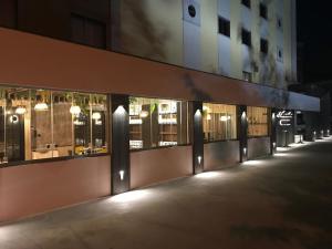 Budynek, w którym mieści się hotel