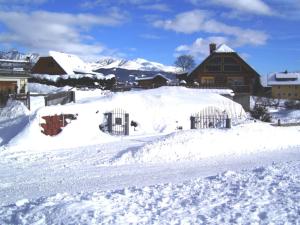 Log Home during the winter