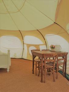 エルメロにあるCamping Het Vossenholのギャラリーの写真