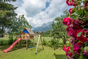 Nespecifikovaný výhled na hory nebo výhled na hory při pohledu z bed and breakfast