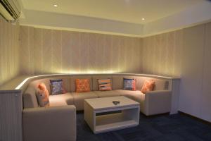 Posezení v ubytování Mason Pine Hotel Bandung