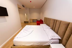 TV a/nebo společenská místnost v ubytování Hotel Alion + 37 fotografií