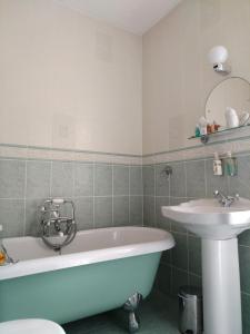 A bathroom at Bay Tree House Southport 