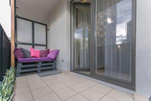 Χώρος καθιστικού στο New Apartment