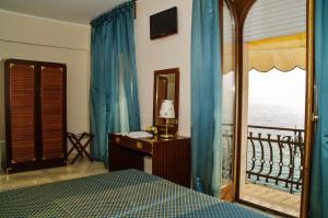 Gallery image of Hotel Miralago in Lazise