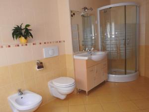 Fotografie z fotogalerie ubytování Petra Apartmanház v destinaci Badacsonytomaj