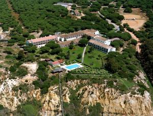 Бассейн в Parador de Mazagón или поблизости