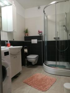 Koupelna v ubytování Apartments Klaudija