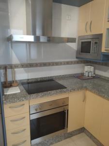 Kuchyňa alebo kuchynka v ubytovaní Apartamento 2 hab.en El Parador