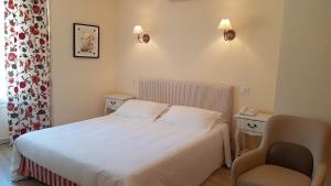 Fotografie z fotogalerie ubytování Hotel Berneron v destinaci Vallon-Pont-dʼArc