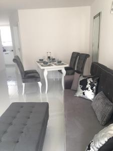 Posedenie v ubytovaní Apartament Chanel Centrum