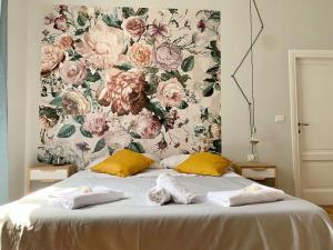 Posteľ alebo postele v izbe v ubytovaní GLAM 50 - Exlusive Penthouse in the Heart of Rome