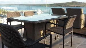 Afbeelding uit fotogalerij van Luxury apartment by the sea with private whirlpool and terrace 50m2 in Posedarje