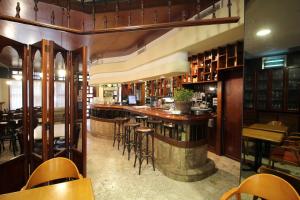 Lounge nebo bar v ubytování Hotel Cabeza