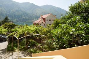 Afbeelding uit fotogalerij van APARTMENTS NIK KOTOR in Kotor