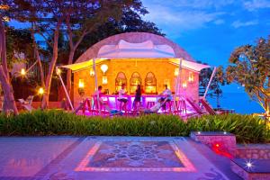 Zahrada ubytování Marrakesh Hua Hin Resort & Spa + 37 fotografií