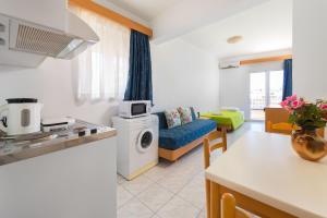 Gallery image of Yiannis Apartments in Rhodes Town