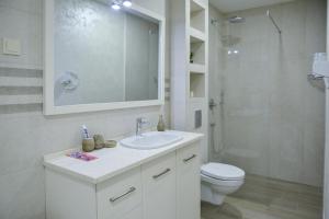 Fotografie z fotogalerie ubytování Brand New Apartments - free parking v destinaci Sveti Stefan