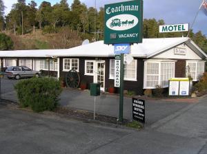 Certifikát, hodnocení, plakát nebo jiný dokument vystavený v ubytování Coachman Motel