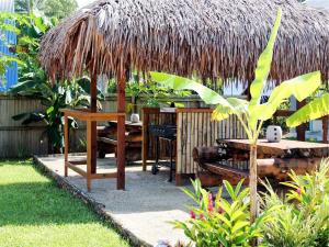 Zahrada ubytování Vanuatu Beachfront Apartments