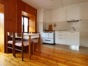 Kuchyňa alebo kuchynka v ubytovaní Casa vacanze La Maddalena