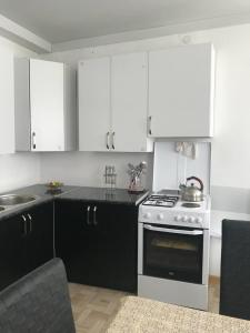 Cucina o angolo cottura di Guesthaus King Seti