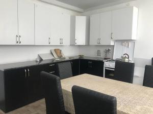 Cucina o angolo cottura di Guesthaus King Seti