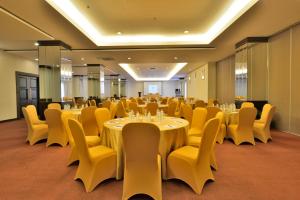 Posezení v ubytování Gino Feruci Kebon Jati by KAGUM Hotels + 30 fotografií