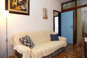 Posedenie v ubytovaní Seaside Apartment Tisno