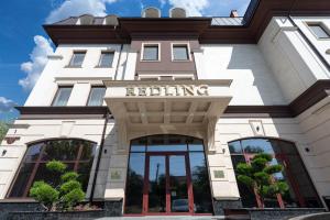Exteriér nebo vchod ubytování Redling Hotel