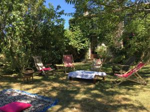 Kebun di luar Zen au Marais Hammam Massages