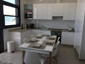 Kuchnia lub aneks kuchenny w obiekcie Mini Villa "Las Palmeras"
