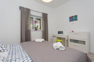 Foto dalla galleria di Apartments Pinery a Makarska