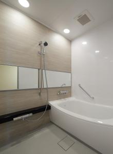 Via Inn Prime Kyotoeki Hachijoguchi的一间浴室