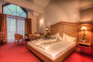 Postel nebo postele na pokoji v ubytování Hotel Gletscherblick + 37 fotografií