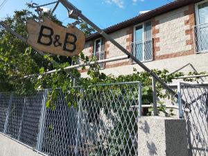 Budova, kde se bed and breakfast nachází