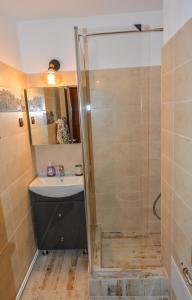 Ванна кімната в Gya Residence