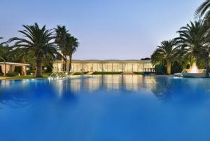 Bazén v ubytování Minerva Resort Hotel nebo v jeho okolí